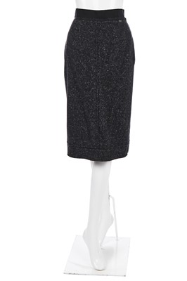 Lot 157 - A Chanel flecked charcoal-grey cashmere suit, Autumn-Winter 1999-2000