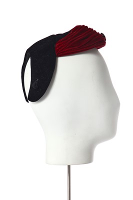 Lot 378 - A Christian Dior velvet toque, early 1950s