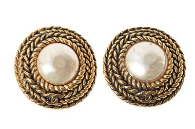 Lot 15 - Two pairs of Chanel clip-on earrings, 1990s