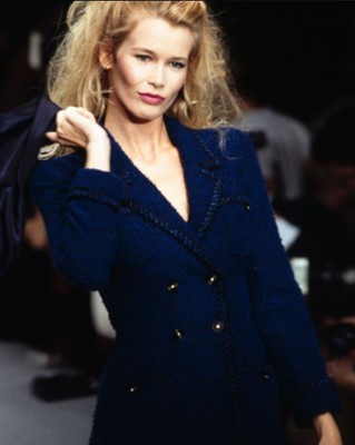 Lot 19 - A Chanel royal-blue bouclé tweed jacket, Autumn-Winter 1995-96