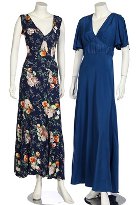 Lot 385 - A group of clothing, 1930s