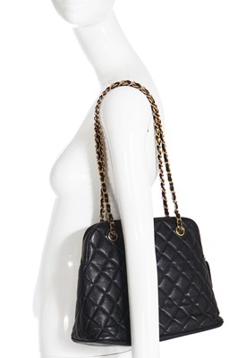 Lot 28 - A Chanel quilted caviar leather shoulder bag, 1980s
