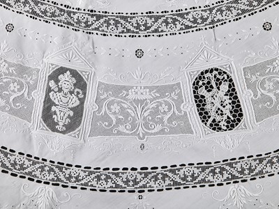 Lot 545 - A group of table linen/coverlets, mainly 1900-1920