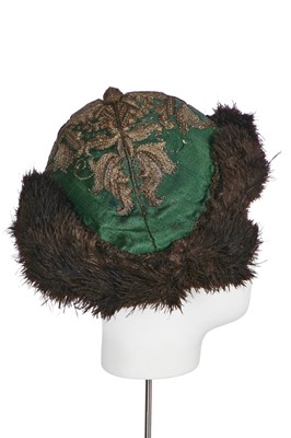 Lot 64 - An unusual gentleman's undress hat, possibly Russian, early 18th century