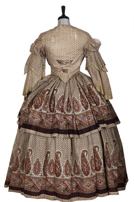 Lot 482 - A printed wool mousseline gown, circa 1855