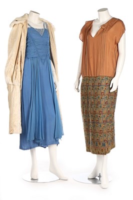 Lot 319 - A group of mainly daywear, mostly 1920s,...