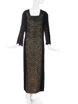 Lot 80 - A good Mariano Fortuny stencilled black velvet gown, 1920s