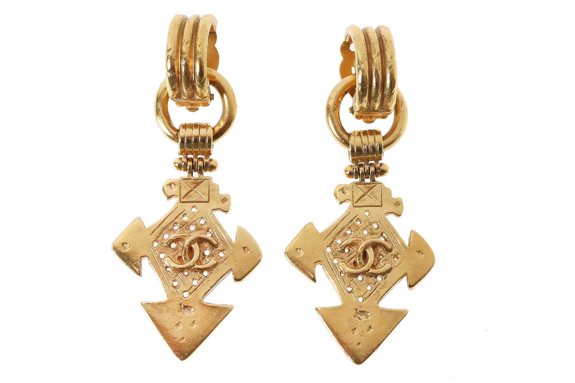 Lot 21 - A pair of Chanel gilt clip-on earrings, Spring-Summer 1994