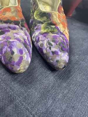 Lot 416 - A pair of Harvey Nichols floral lamé shoes, circa 1924