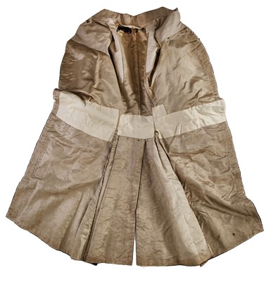 Lot 69 - A gentleman's finely embroidered frock coat, 1790-1800