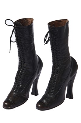 Lot 465 - A pair of high fashion black leather lace-up boots, circa 1895