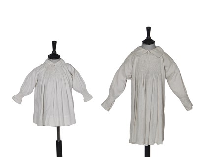 Lot 450 - A linen child's smock, early 20th century