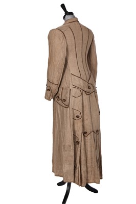 Lot 476 - A linen duster coat, circa 1873