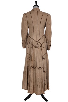 Lot 476 - A linen duster coat, circa 1873