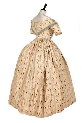 Lot 280 - A group of Victorian dresses, four ensembles...