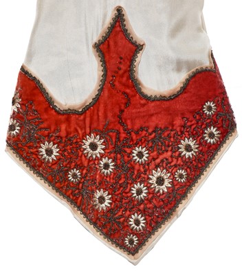 Lot 30 - Kate Winslet's costume as Sylvia Llewelyn Davies in the film 'Finding Neverland', 2004