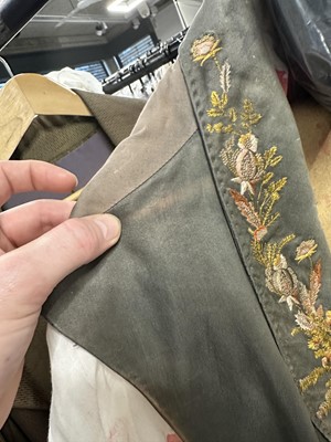 Lot 15 - Alan Rickman's  costume as Judge Turpin in the film 'Sweeney Todd: The Demon Barber of Fleet Street', 2007