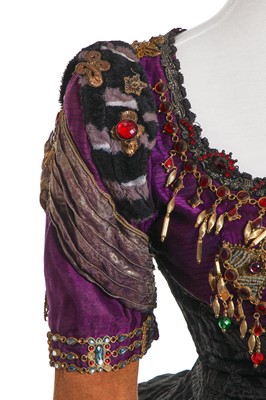 Lot 20 - Elizabeth Taylor's costume as Nadina Bulichoff in the film 'Young Toscanini', 1988