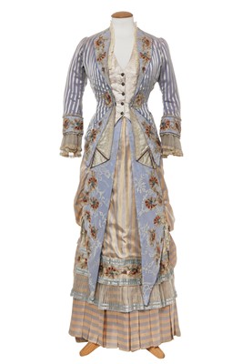 Lot 17 - Scarlett Johansson's costume as Olivia Wenscombe in the film 'The Prestige', 2006