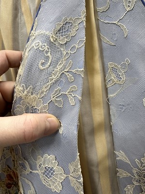 Lot 17 - Scarlett Johansson's costume as Olivia Wenscombe in the film 'The Prestige', 2006