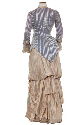 Lot 17 - Scarlett Johansson's costume as Olivia Wenscombe in the film 'The Prestige', 2006
