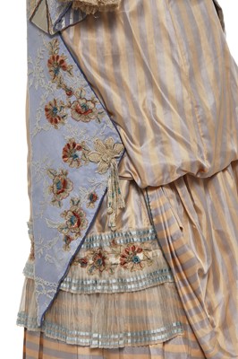 Lot 17 - Scarlett Johansson's costume as Olivia Wenscombe in the film 'The Prestige', 2006