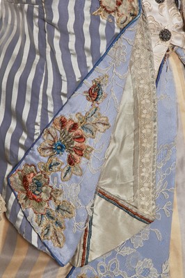 Lot 17 - Scarlett Johansson's costume as Olivia Wenscombe in the film 'The Prestige', 2006