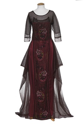 Lot 43 - Elizabeth McGovern's costume as Cora, Countess of Grantham in the TV series 'Downton Abbey', 2012