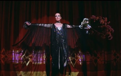 Lot 54 - Dame Julie Andrews' costume as Victoria Grant in the film 'Victor Victoria', 1982