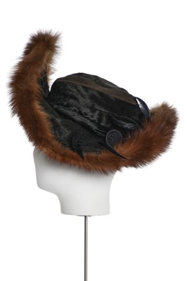Lot 35 - Meryl Streep's hat, worn as Baroness Karen Blixen in the film 'Out Of Africa', 1984