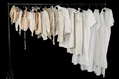 Lot 526 - A large group of white cotton lingerie, lace and others, mid 19th-early 20th century