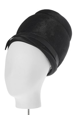 Lot 353 - A Christian Dior black faux-beaver skin hat, circa 1961