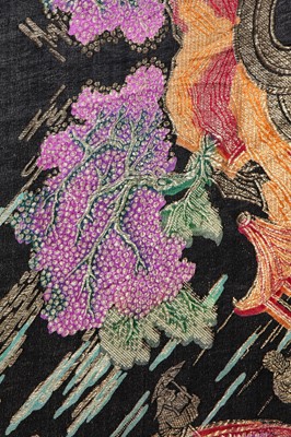 Lot 428 - A Cantonese silk lamé shawl, Chinese 1920s