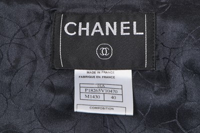 Lot 3 - A Chanel speckled wool jacket and matching waistcoat, Autumn-Winter 2001-02