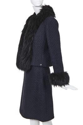 Lot 5 - A fine Chanel ink-blue tweed suit, Autumn-Winter 2000-01