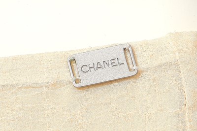 Lot 17 - A Chanel summer wool suit,  Cruise collection 2000