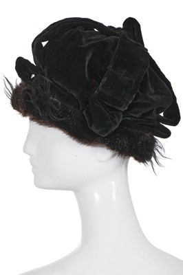Lot 247 - A Vivienne Westwood crown, probably 'Harris Tweed' collection, Autumn-Winter 1987-88