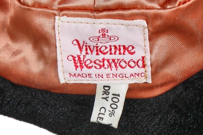 Lot 198 - A Vivienne Westwood crown, 'Harris Tweed' collection, Autumn-Winter 1987-88