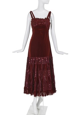 Lot 87 - A rare Lucien Lelong velvet 'Nirvana' evening gown, Autumn-Winter 1937-38