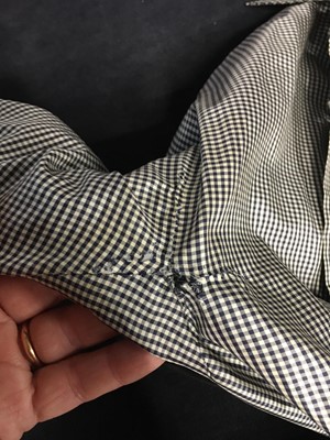 Lot 97 - A Jacques Griffe couture hound's tooth checked silk day/dinner dress, 1950-51