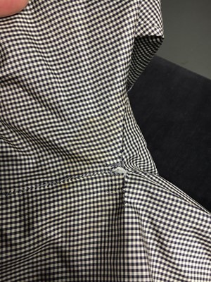 Lot 97 - A Jacques Griffe couture hound's tooth checked silk day/dinner dress, 1950-51