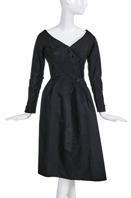 Lot 100 - An unusual Christian Dior couture wrap-around dress, 1950-51