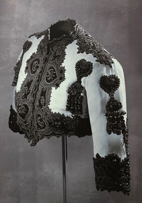 Lot 96 - A Balenciaga couture 'Toreador' inspired velvet bolero, Autumn-Winter 1947-48