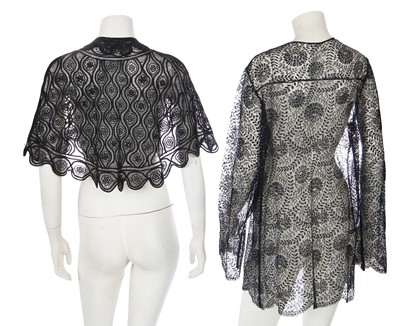 Lot 347 - A group of outerwear, 1930s