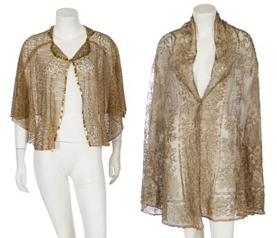 Lot 347 - A group of outerwear, 1930s