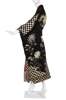 Lot 499 - A fine embroidered velvet kimono, Japanese for the European Market, circa 1900