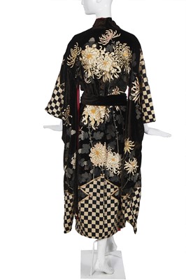 Lot 499 - A fine embroidered velvet kimono, Japanese for the European Market, circa 1900