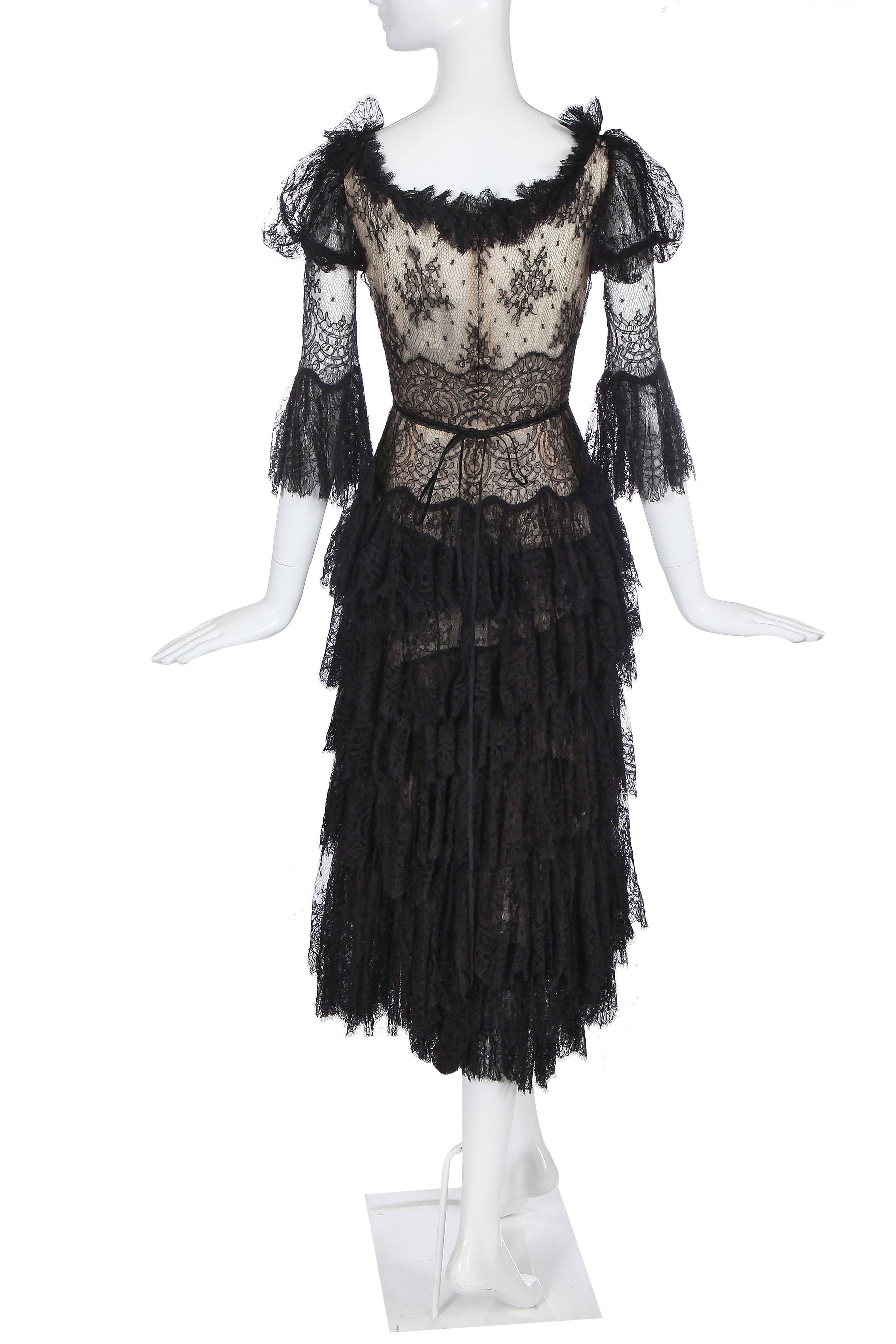 Important Fall 2006 Alexander McQueen 'The Widows of Culloden' Runway Look 32 Net & Lace Dress
