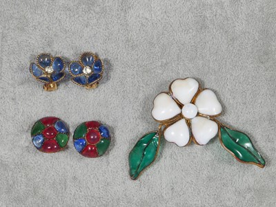 Lot 12 - A group of Gripoix jewellery, possibly for Chanel, 1980s
