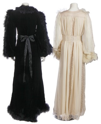 Lot 220 - A group of lingerie, robes, and kimonos, 1930s and later